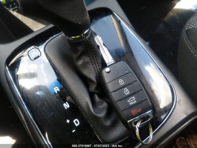3KPFK4A70HE098294 KIA FORTE LX