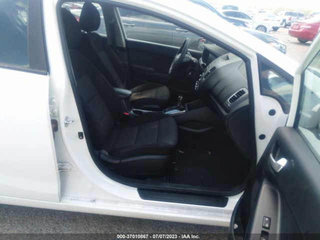 3KPFK4A70HE098294 KIA FORTE LX