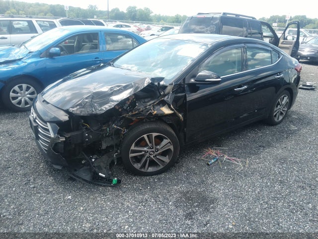 Hyundai Elantra Limited 2017 5NPD84LFXHH101675 Image 2