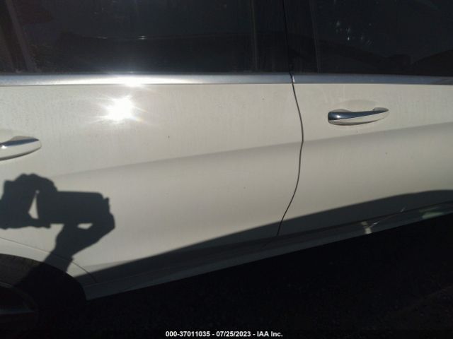 55SWF4JB1FU043884 Mercedes-Benz C-class C 300