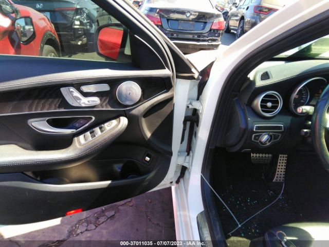 55SWF4JB1FU043884 Mercedes-Benz C-class C 300