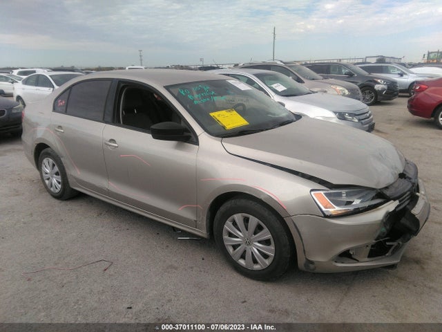 3VW2K7AJ9EM316341 auction archive image