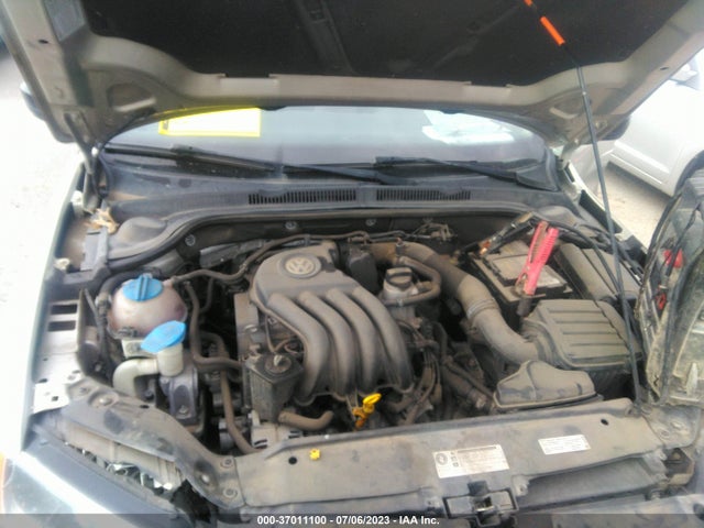 3VW2K7AJ9EM316341 Volkswagen Jetta Sedan S