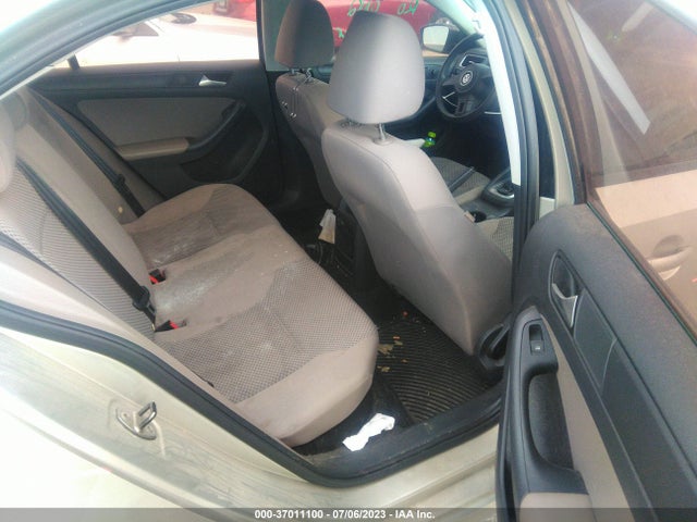 3VW2K7AJ9EM316341 Volkswagen Jetta Sedan S