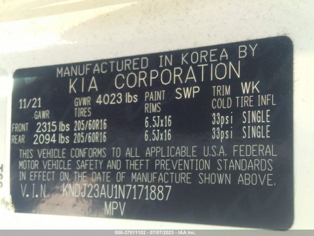 KNDJ23AU1N7171887 KIA SOUL LX