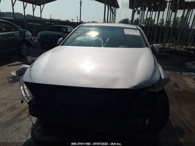 2018 HYUNDAI ELANTRA GT VIN: KMHH35LEXJU016677