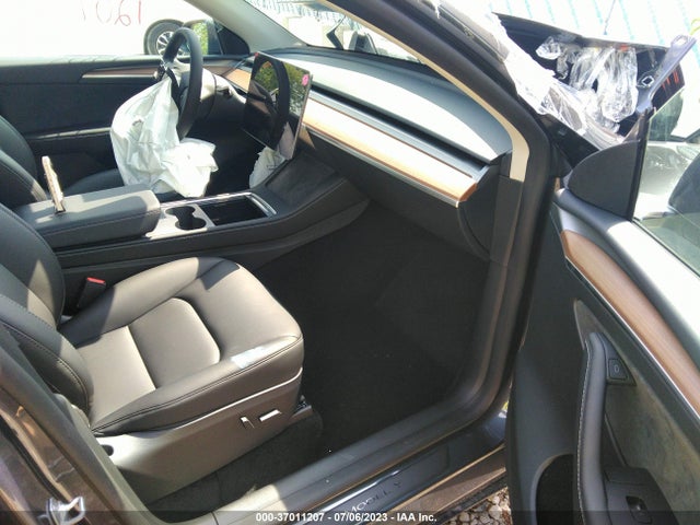 Tesla Model Y Long Range 2023 7SAYGDEE8PF805026 Image 12