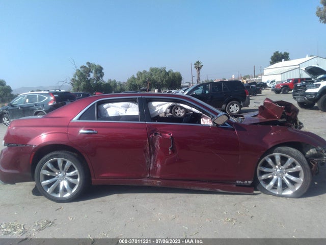 2C3CCAEG2KH631285 Chrysler 300 Limited