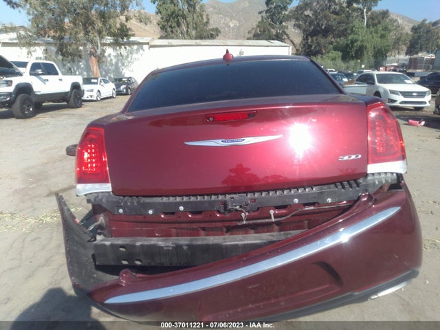 2C3CCAEG2KH631285 Chrysler 300 Limited