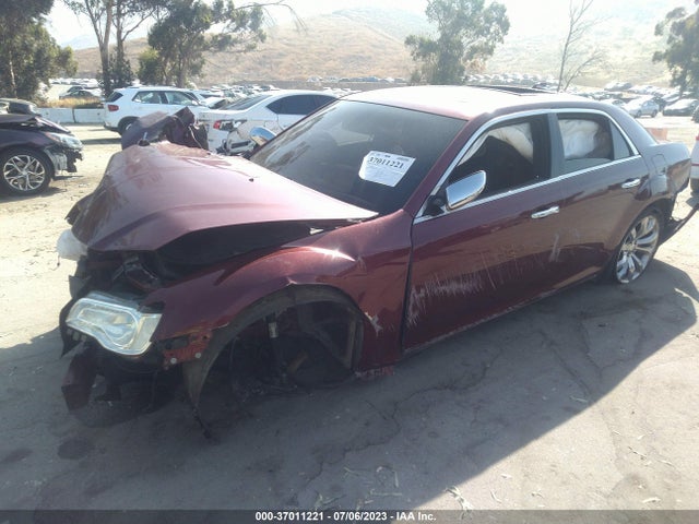 2C3CCAEG2KH631285 Chrysler 300 Limited