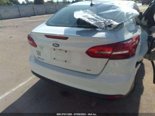 1FADP3F26JL312577 Ford FOCUS SE