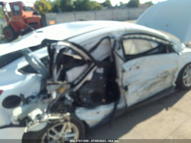 1FADP3F26JL312577 Ford FOCUS SE