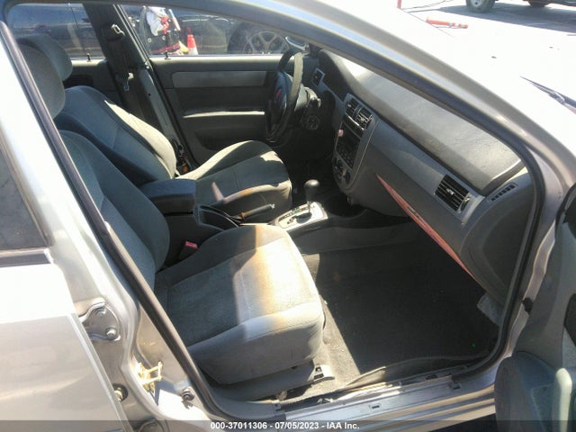 2005 SUZUKI FORENZA S VIN: KL5JD56Z85K236683