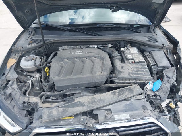 WAUAUGFF8K1009309 Audi A3 Sedan Premium/titanium Premium