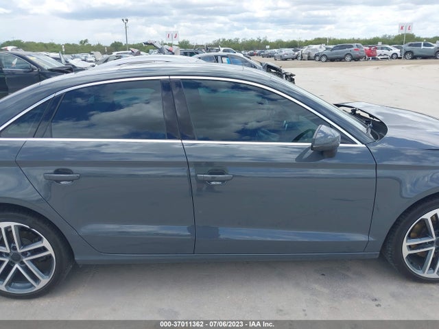 WAUAUGFF8K1009309 Audi A3 Sedan Premium/titanium Premium