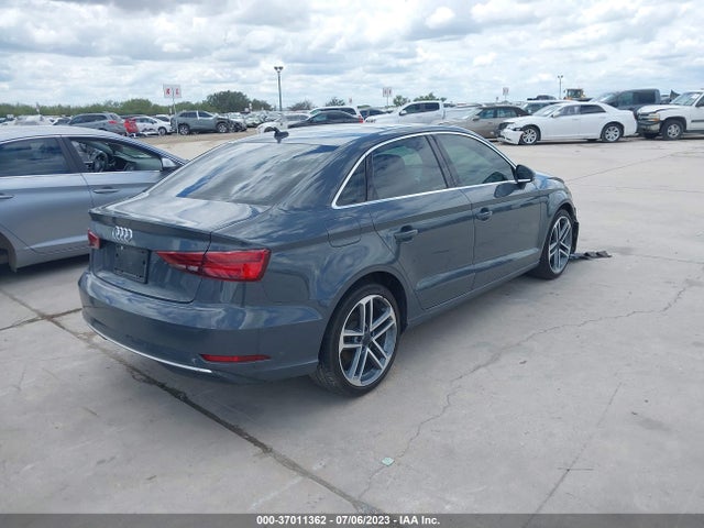 WAUAUGFF8K1009309 Audi A3 Sedan Premium/titanium Premium
