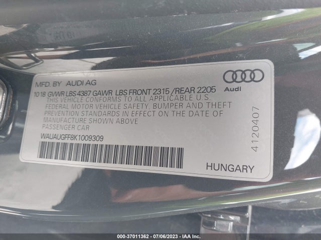 WAUAUGFF8K1009309 Audi A3 Sedan Premium/titanium Premium