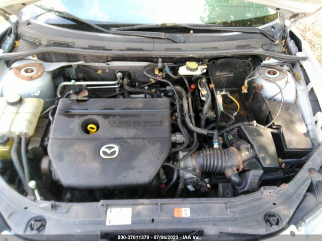 2006 MAZDA MAZDA3 S VIN: JM1BK323861418515