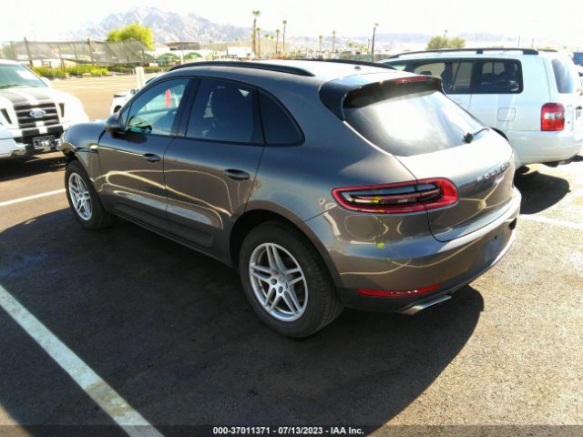2018 PORSCHE MACAN WP1AA2A5XJLB18028 Photo 2