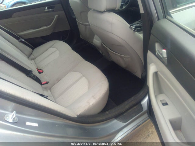 Hyundai Sonata Hybrid Se 2016 KMHE24L15GA013659 Image 8