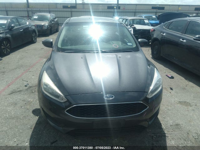 Ford FOCUS SE 2017 1FADP3K25HL216388 Image 12