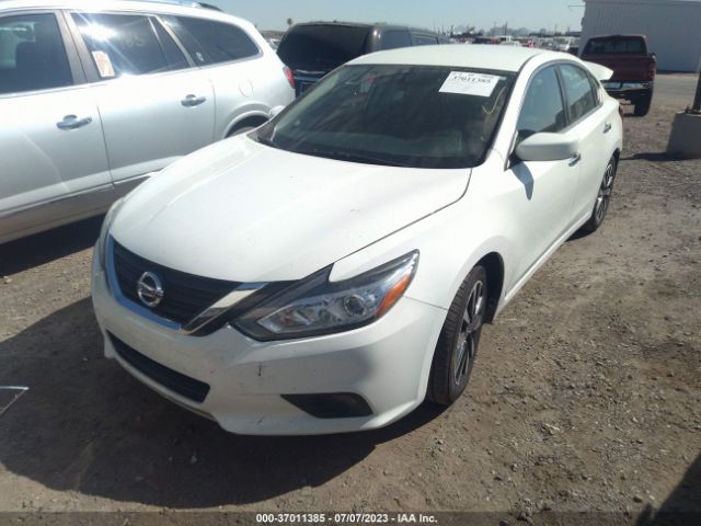 1N4AL3AP2JC165823 Nissan Altima 2.5 Sv