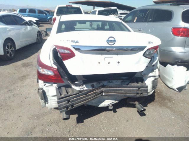 1N4AL3AP2JC165823 Nissan Altima 2.5 Sv