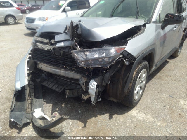 2019 TOYOTA RAV4 LE VIN: JTMF1RFV9KD005675