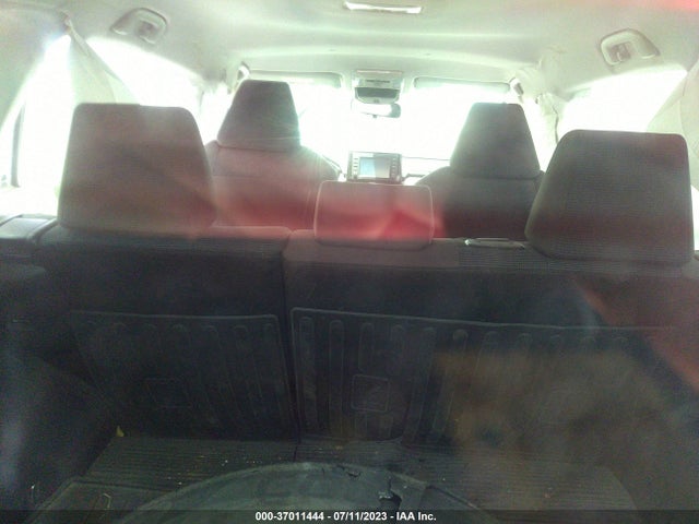 2019 TOYOTA RAV4 LE VIN: JTMF1RFV9KD005675
