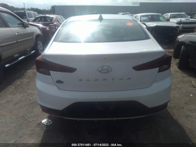 Hyundai ELANTRA SEL 2020 5NPD84LF0LH558018 Image 17