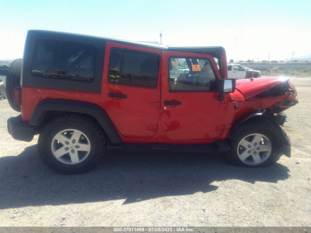 1C4BJWDG0HL709425 Jeep Wrangler Unlimited Sport