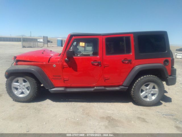 1C4BJWDG0HL709425 Jeep Wrangler Unlimited Sport