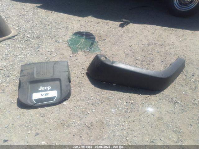 1C4BJWDG0HL709425 Jeep Wrangler Unlimited Sport
