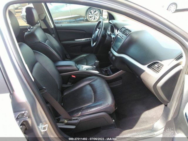 3C4PDCEG8GT117929 Dodge Journey R/t