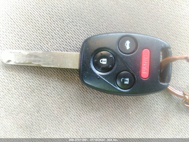 2003 HONDA ACCORD SDN LX VIN: 1HGCM56313A082241