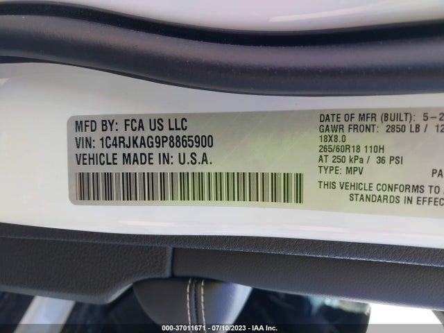 1C4RJKAG9P8865900 Jeep Grand Cherokee L Laredo