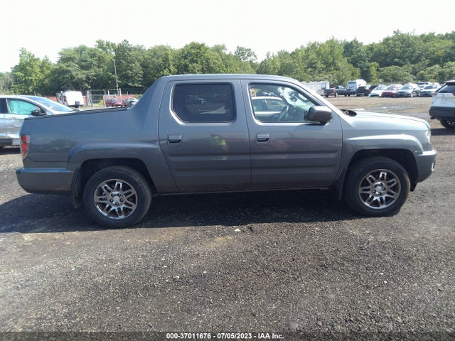 2013 HONDA RIDGELINE RTL VIN: 5FPYK1F51DB008645
