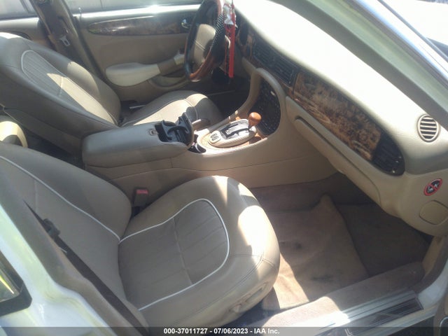 2001 JAGUAR XJ VIN: SAJDA14C41LF30100