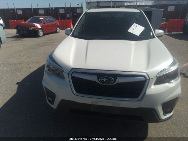 JF2SKAFC6MH477695 Subaru Forester Premium