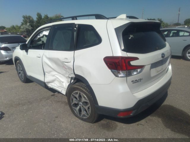 JF2SKAFC6MH477695 Subaru Forester Premium