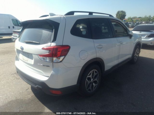 JF2SKAFC6MH477695 Subaru Forester Premium