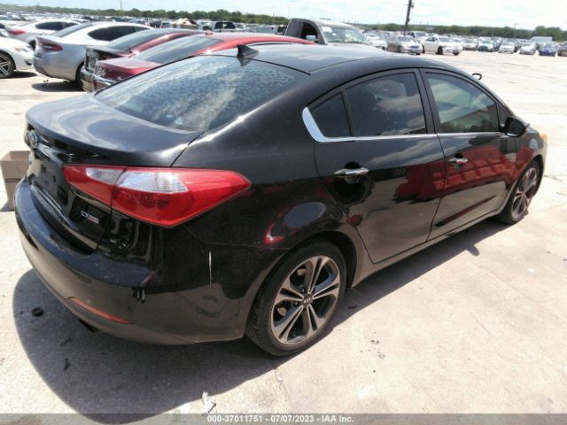KNAFZ4A82E5059229 KIA FORTE EX