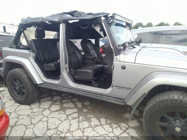 1C4BJWEG4FL673024 Jeep Wrangler Unlimited Altitude