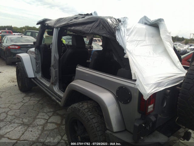 1C4BJWEG4FL673024 Jeep Wrangler Unlimited Altitude