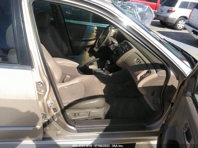 2001 HONDA ACCORD SDN EX W/LEATHER VIN: 1HGCG16501A022224