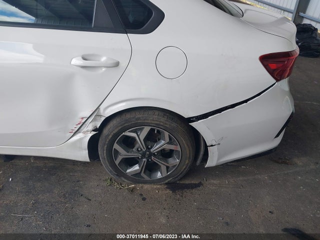 2020 KIA FORTE LXS VIN: 3KPF24AD9LE140623