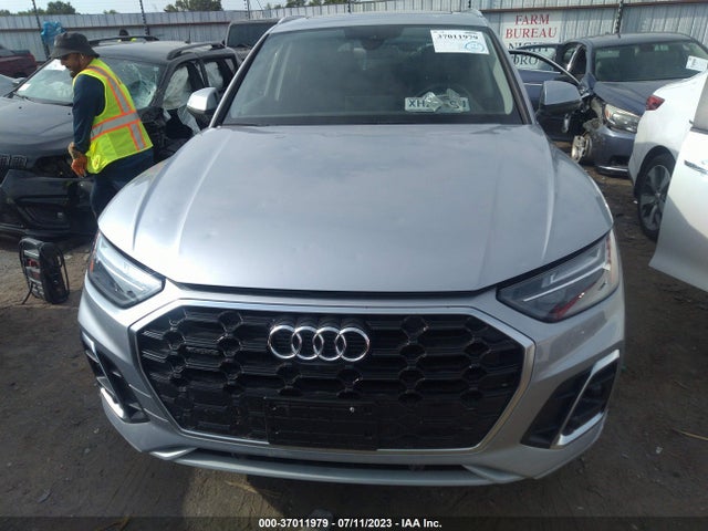 WA1EAAFY5P2048799 Audi Q5 S Line Premium Plus