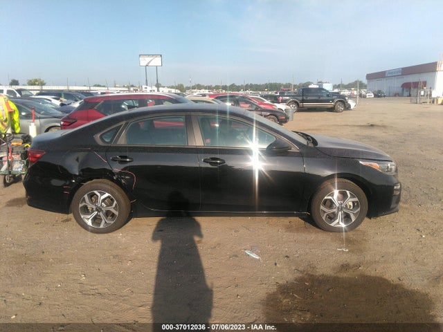 2021 KIA FORTE LXS VIN: 3KPF24AD9ME286957