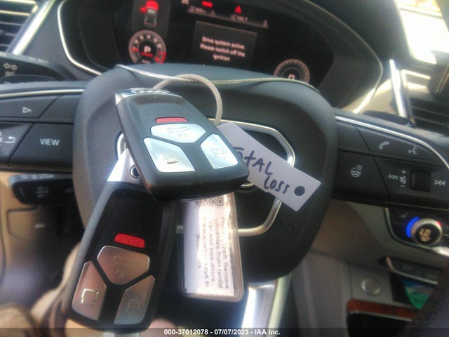 WA1EAAFYXN2125499 Audi Q5 S Line Premium Plus