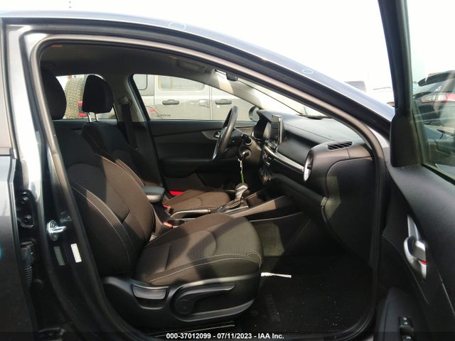 2021 KIA FORTE FE VIN: 3KPF24AD4ME356459